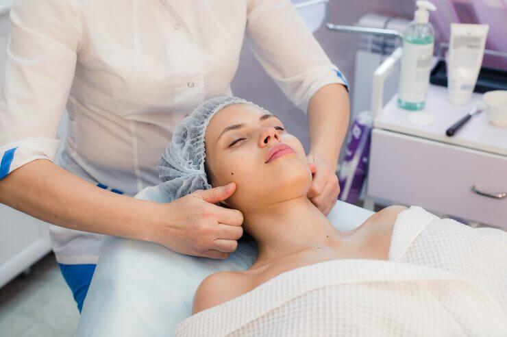 face skin tightening treatments in Pitampura